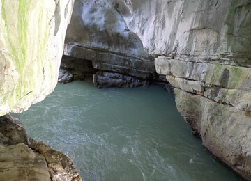 Blick in eine Klamm in den Salzachöfen bei Golling